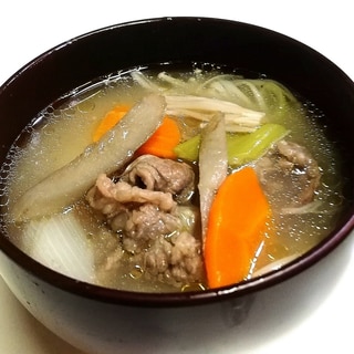 腸活！牛肉とたっぷり根菜の味噌スープ